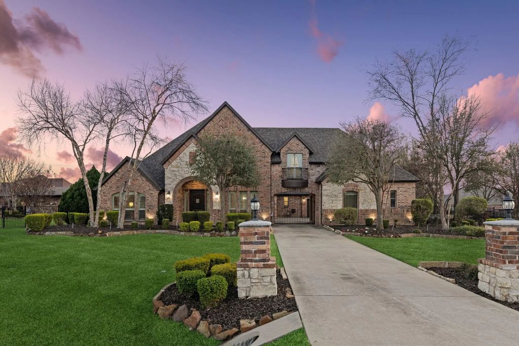 609 Walker Lane, Lucas