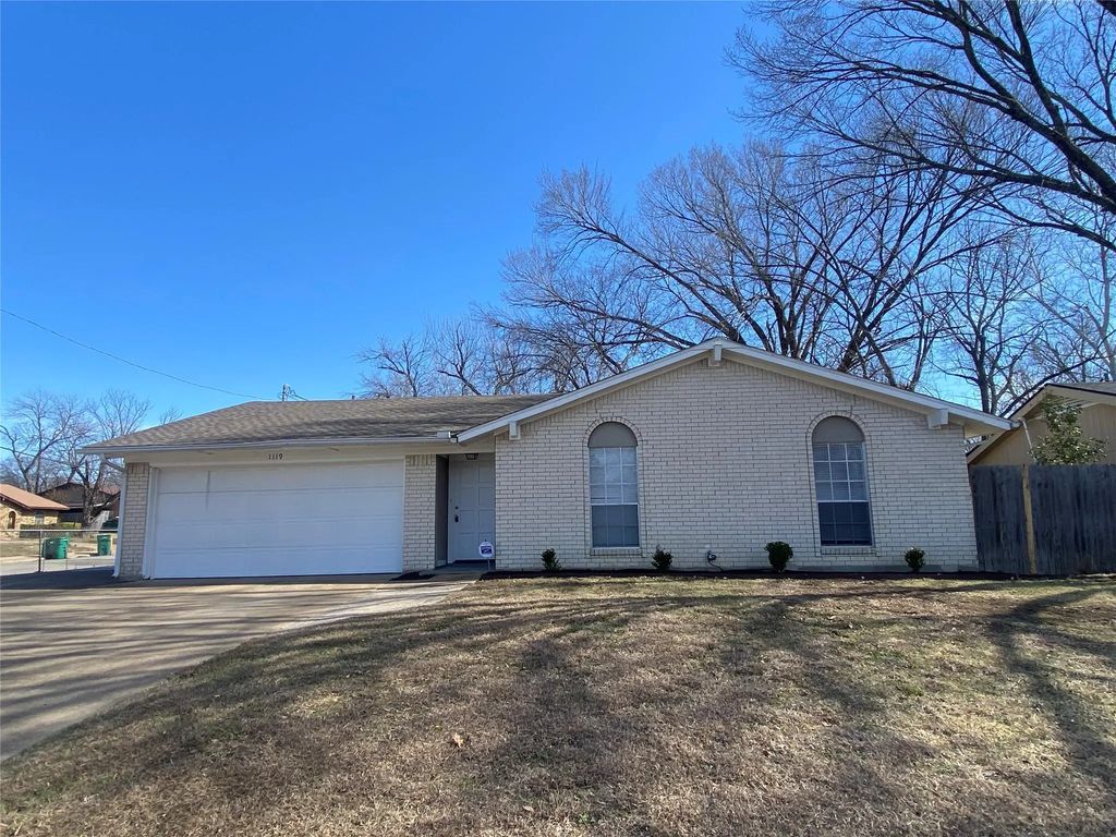 1119 Libra Drive, Cedar Hill