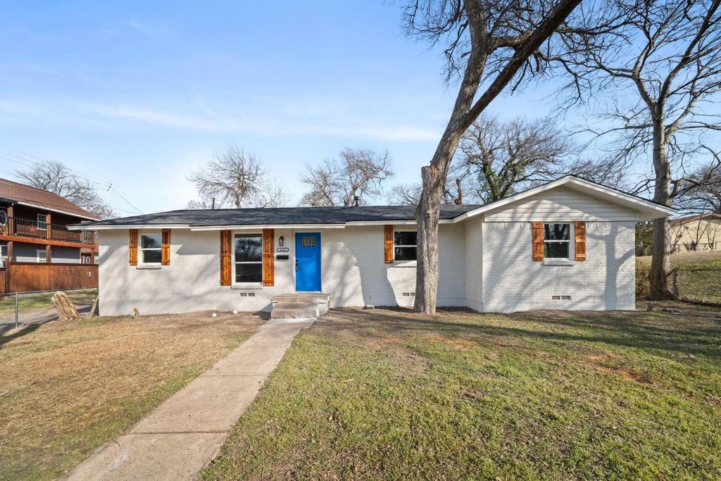 6642 Glade Street, Dallas