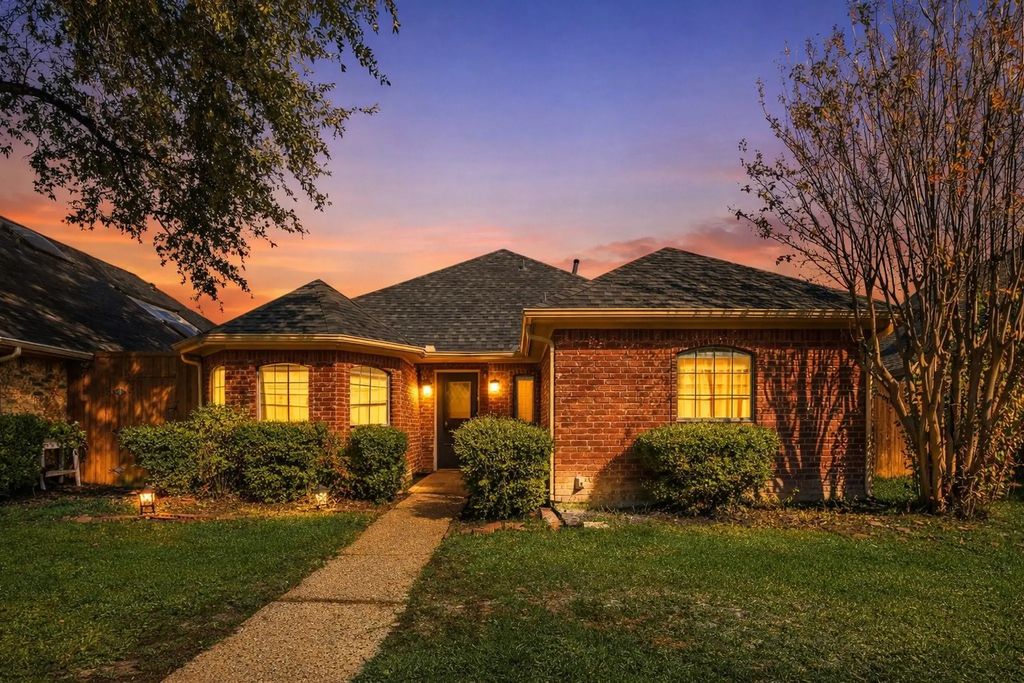2801 Hickory Bend Drive, Garland