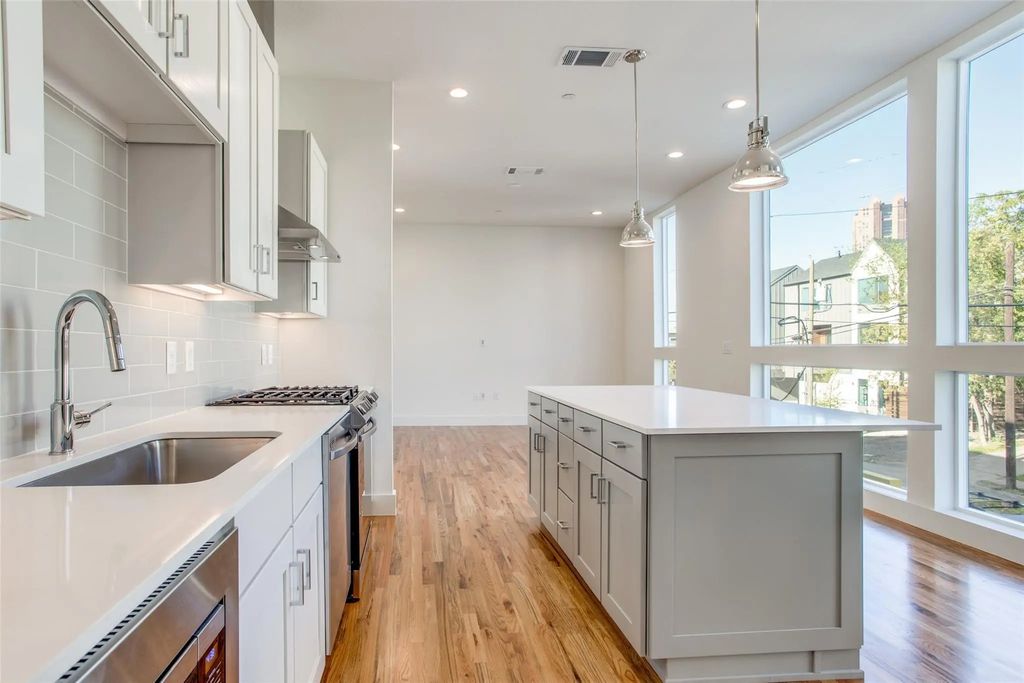 2128 Ashby Street 307, Dallas