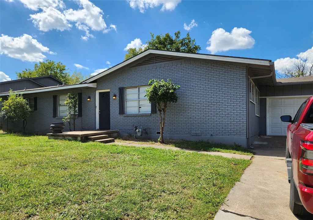 5504 Stonewall Street, Greenville