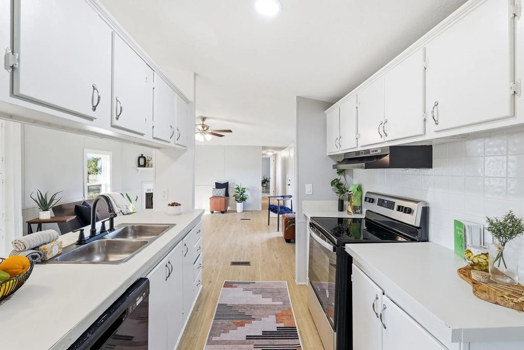 231 Seminole Trail, Weatherford