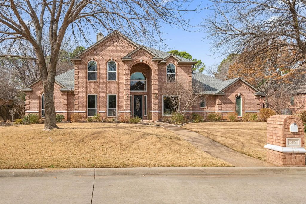 606 Morningside Drive, Southlake