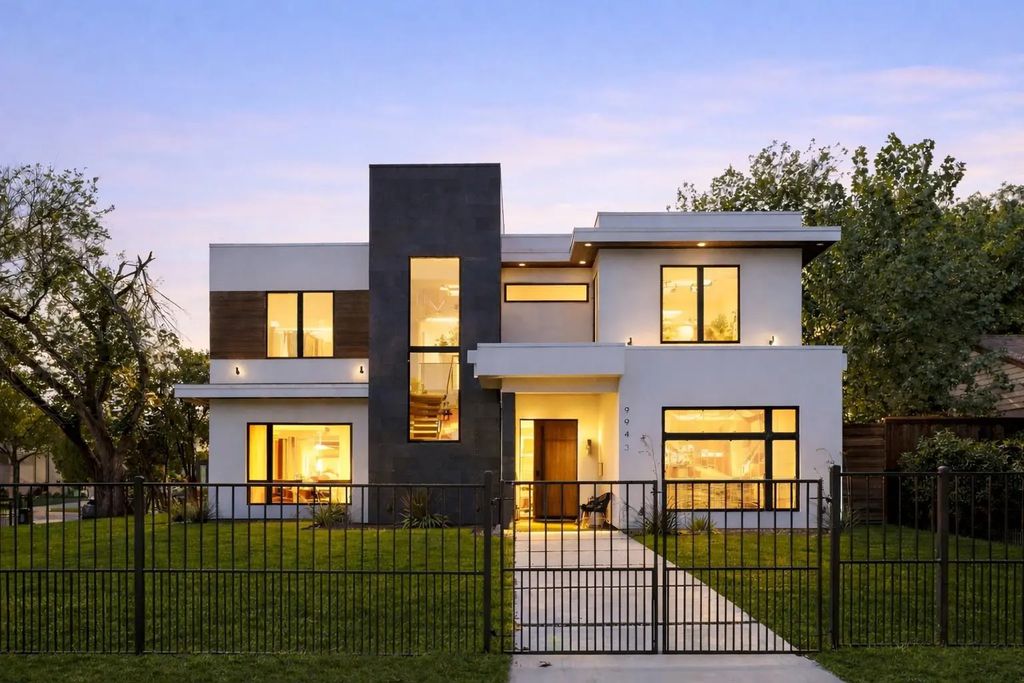 9943 Coppedge Lane, Dallas