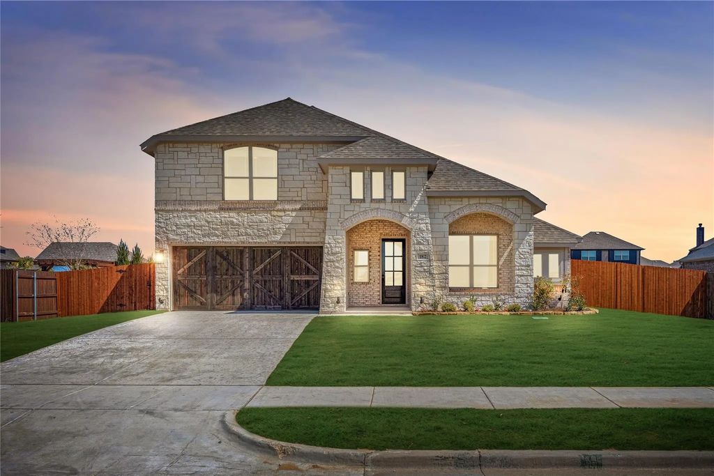 182 Memory Lane, Waxahachie
