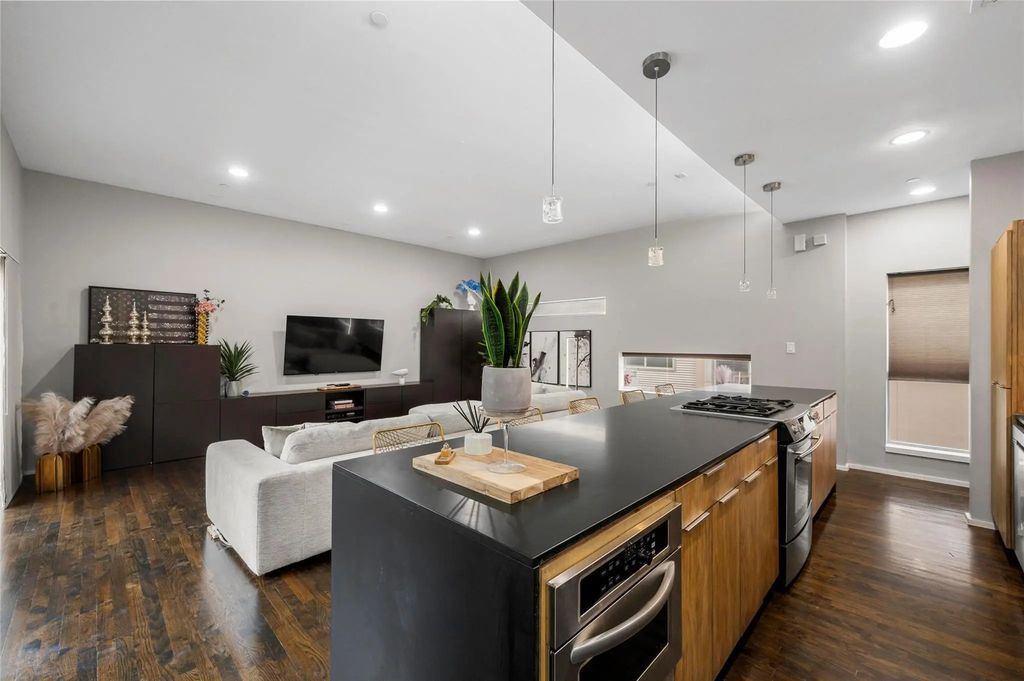 5205 Capitol Avenue 9, Dallas