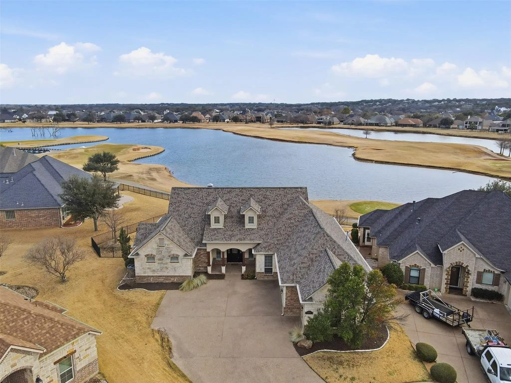 1309 Amsterdam Court, Granbury