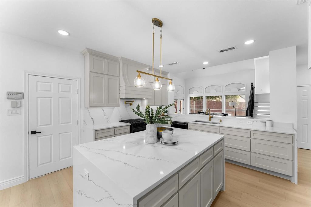 1155 Shores Boulevard, Rockwall