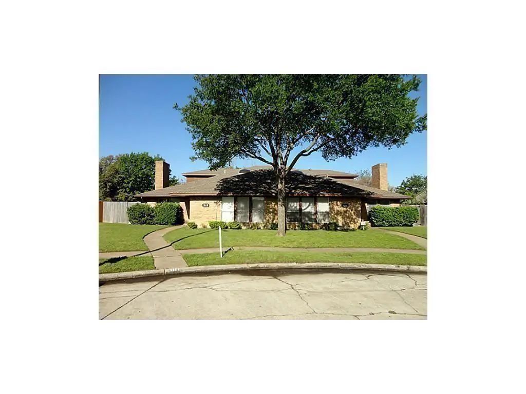 316 Candlewood Place, Richardson