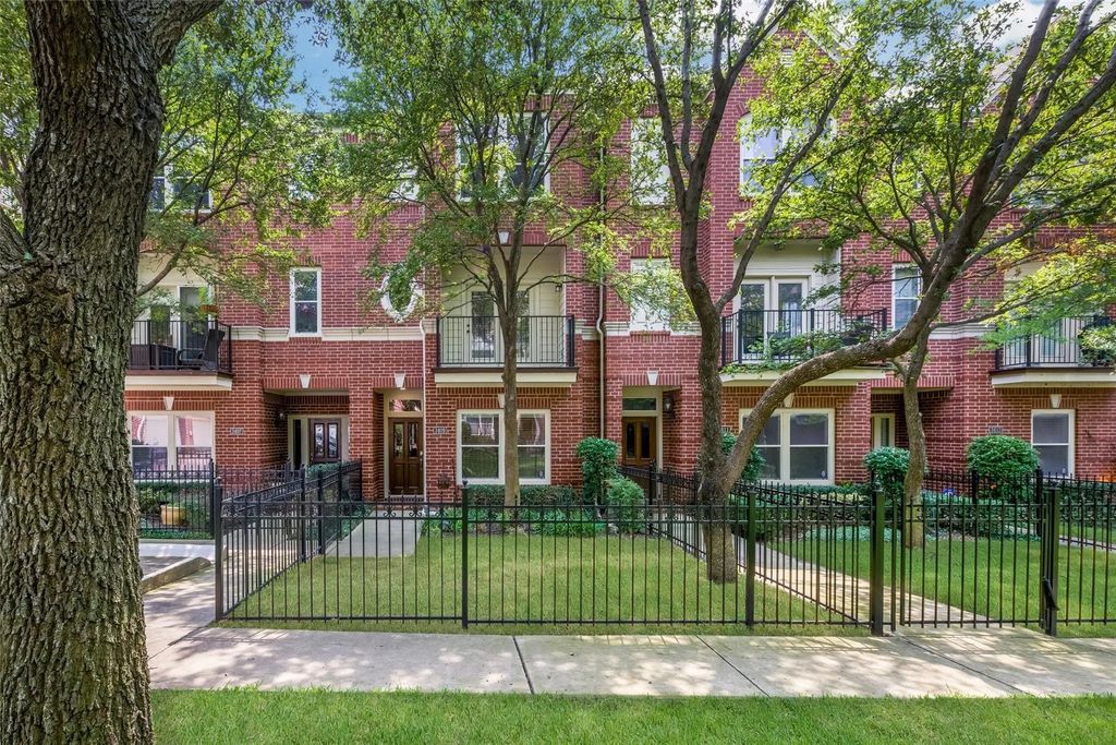 3409 Howell Street, Dallas