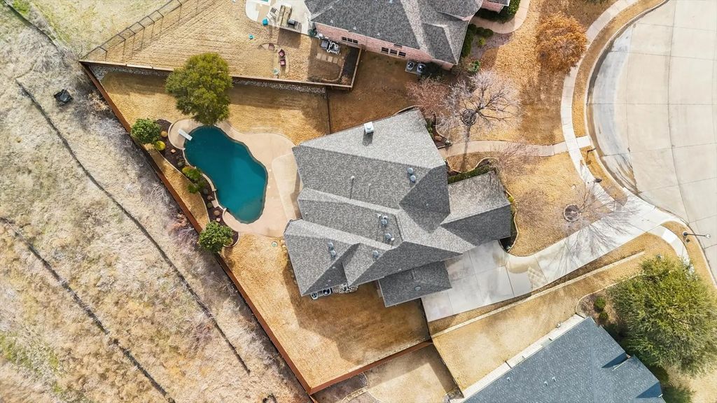 329 Farm View Trail, Keller