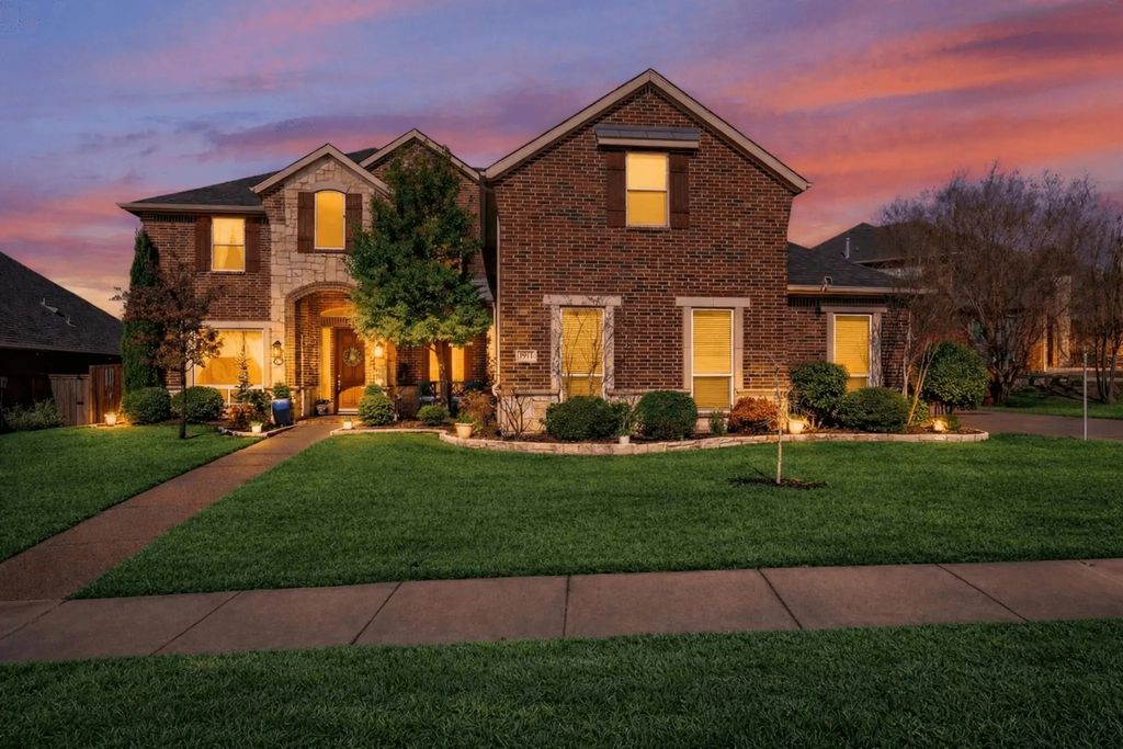 9713 Brewster Lane, Fort Worth