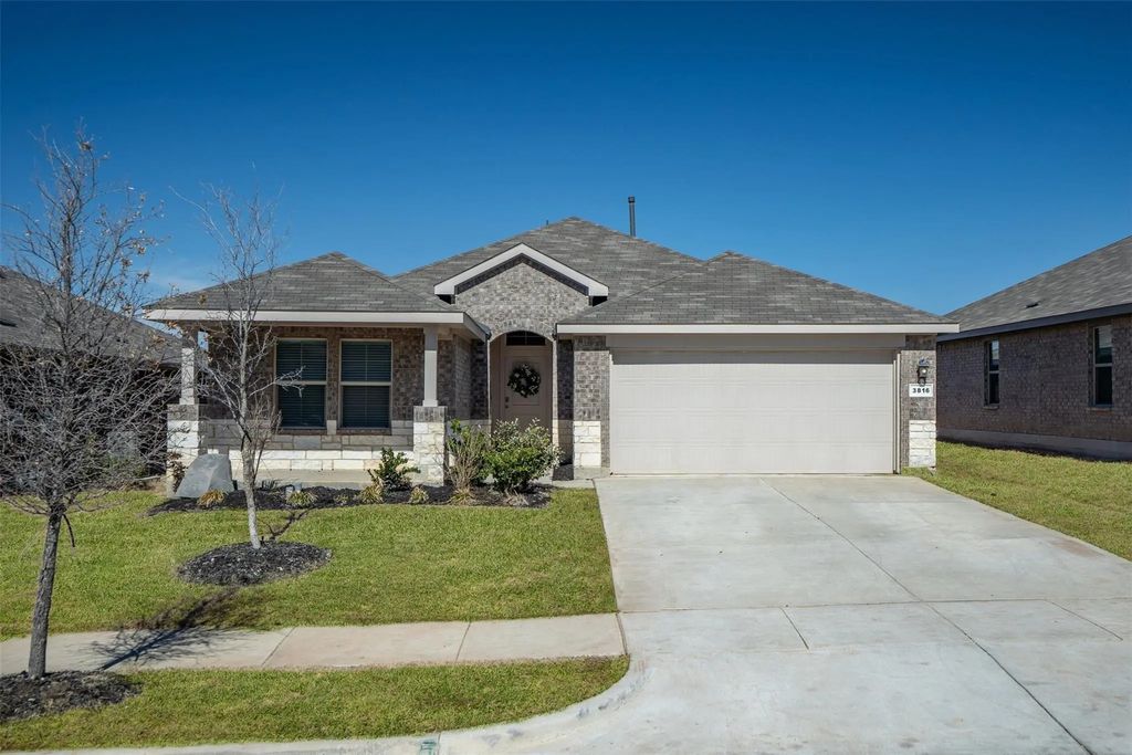 3816 Canyon Verde Lane, Denton