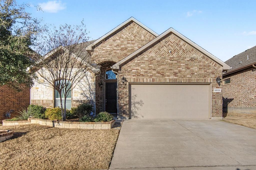 9913 Tule Lake Road, Fort Worth