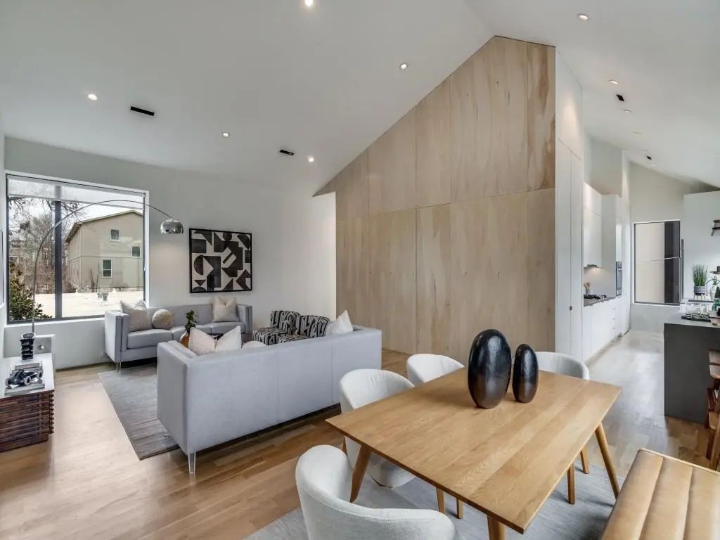 4402 Deere Street 3, Dallas