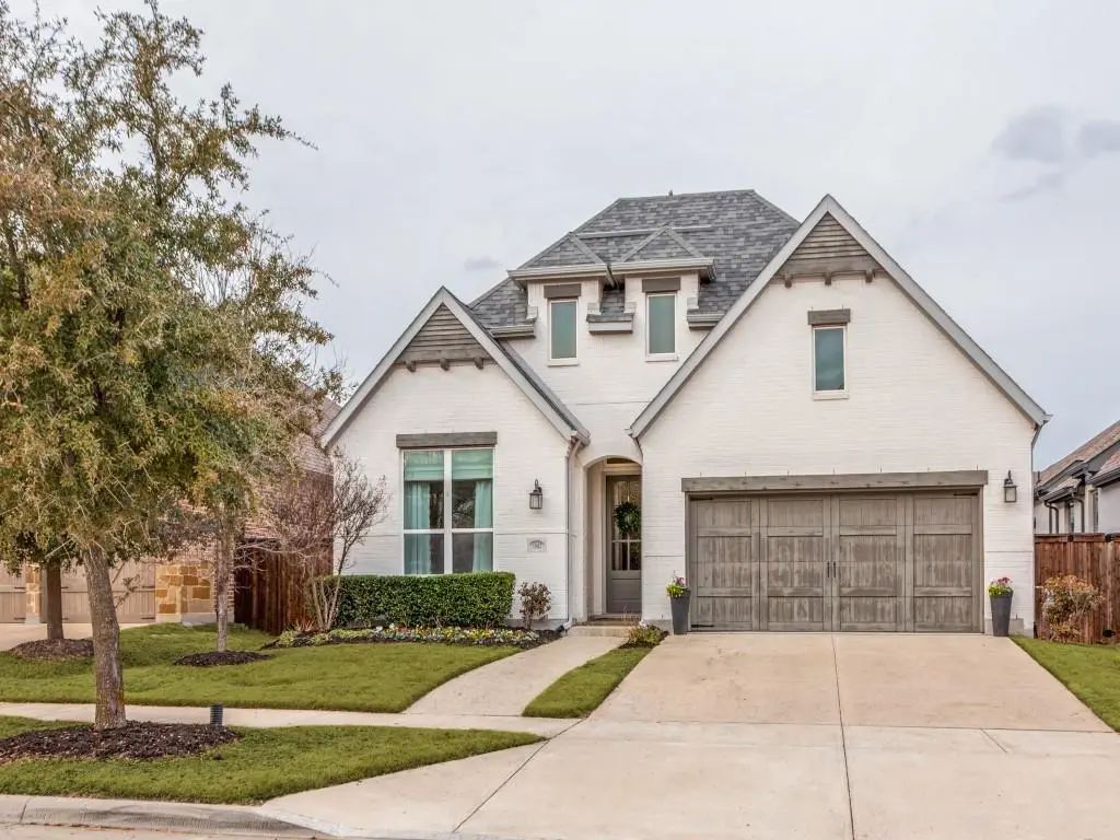 13612 Parkline Way, Fort Worth