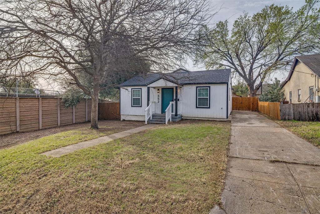 352 E Page Avenue, Dallas