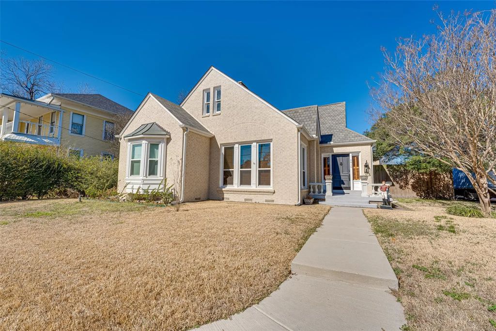 2410 Park Street, Greenville