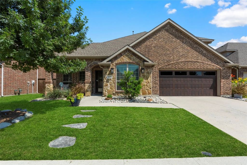 1121 Seclusion Cove Drive, McKinney