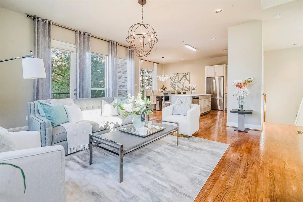 1333 Saint Joseph Street 16, Dallas