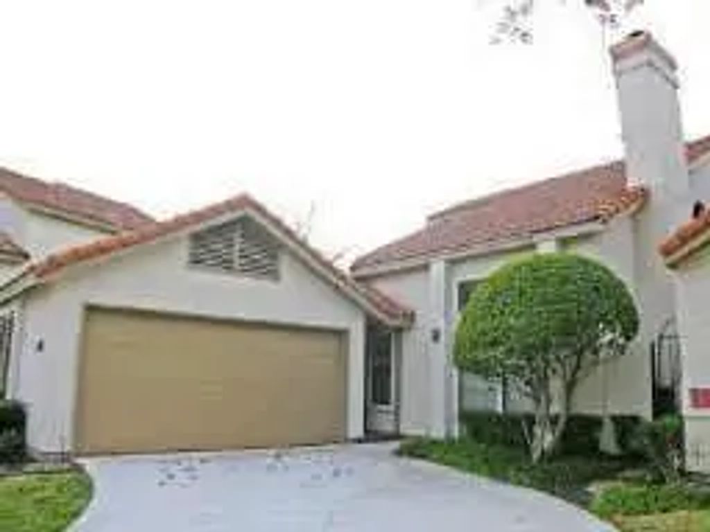 8901 Casa Drive, Irving