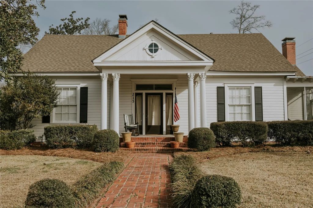 215 E Arizona, Ruston