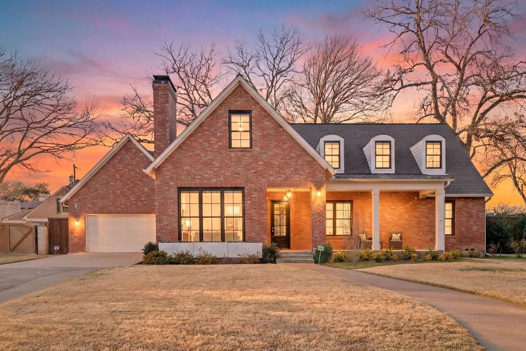 7137 Meadow Lake Avenue, Dallas
