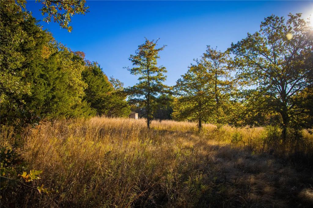 2270 County Road 2360, Decatur