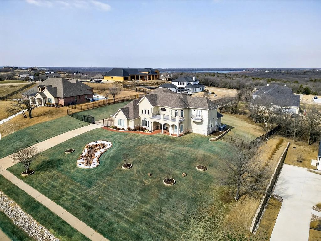 3072 Rosebud Court, Grand Prairie