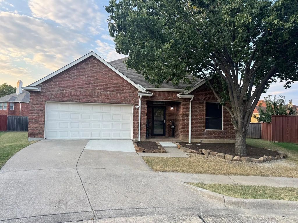 4402 Baskerville Drive, Garland