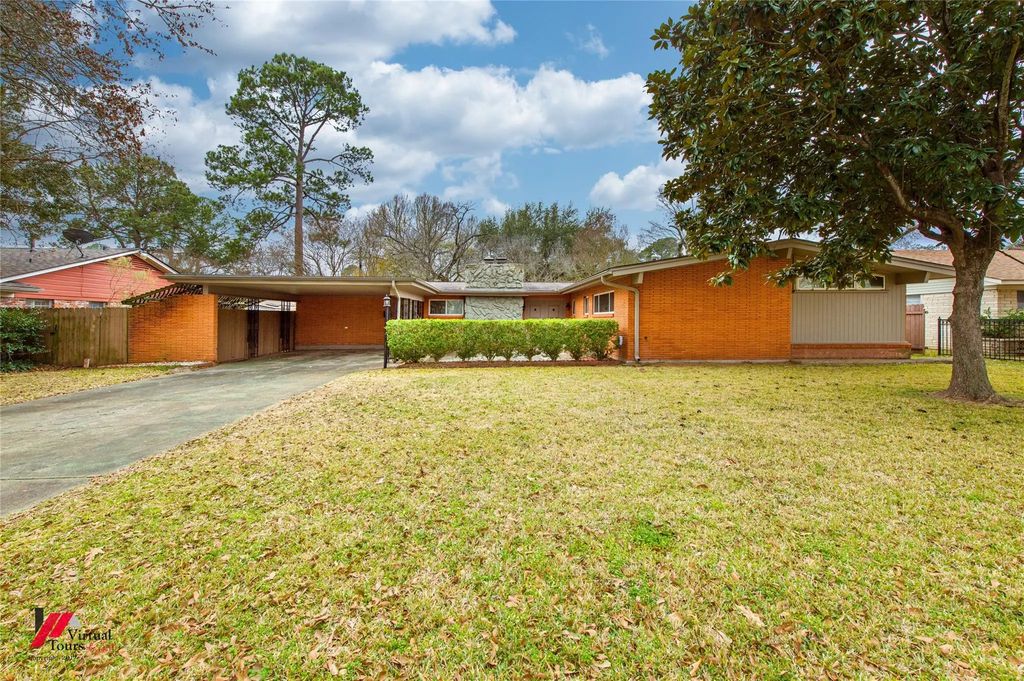 1914 Bayou Drive, Shreveport