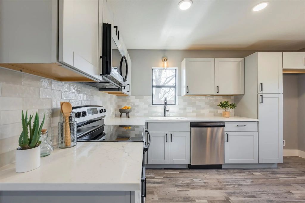 2636 Larry Drive, Dallas