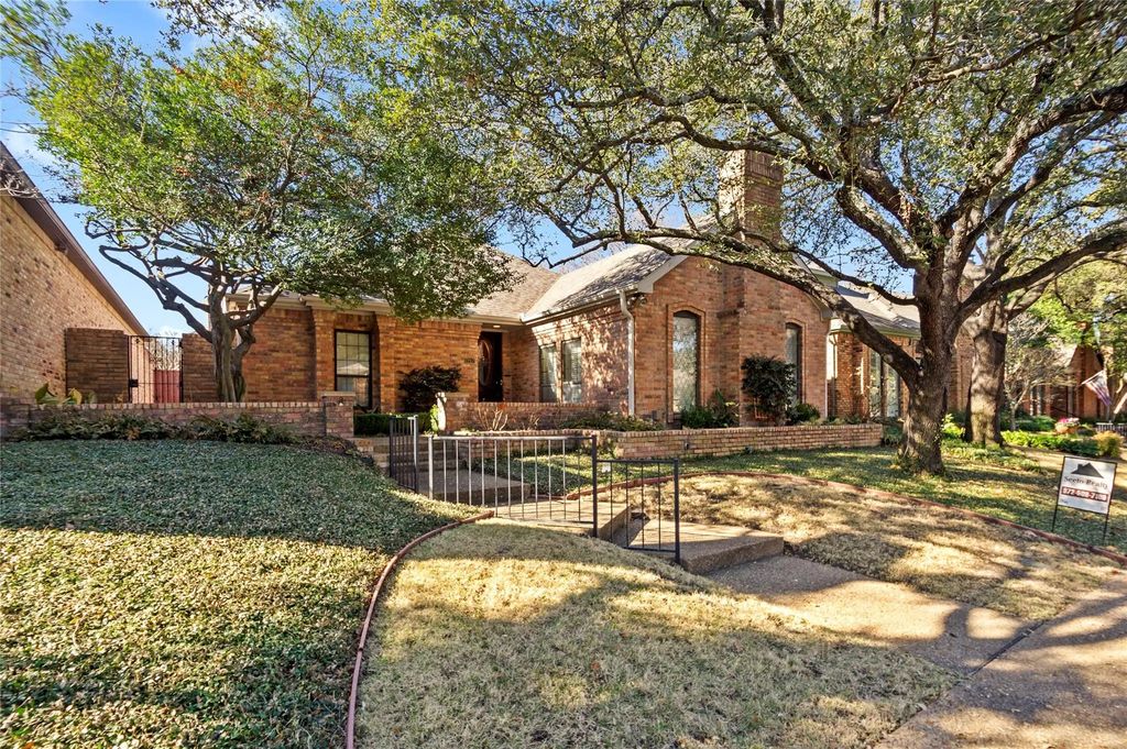 7247 Lane Park Drive, Dallas