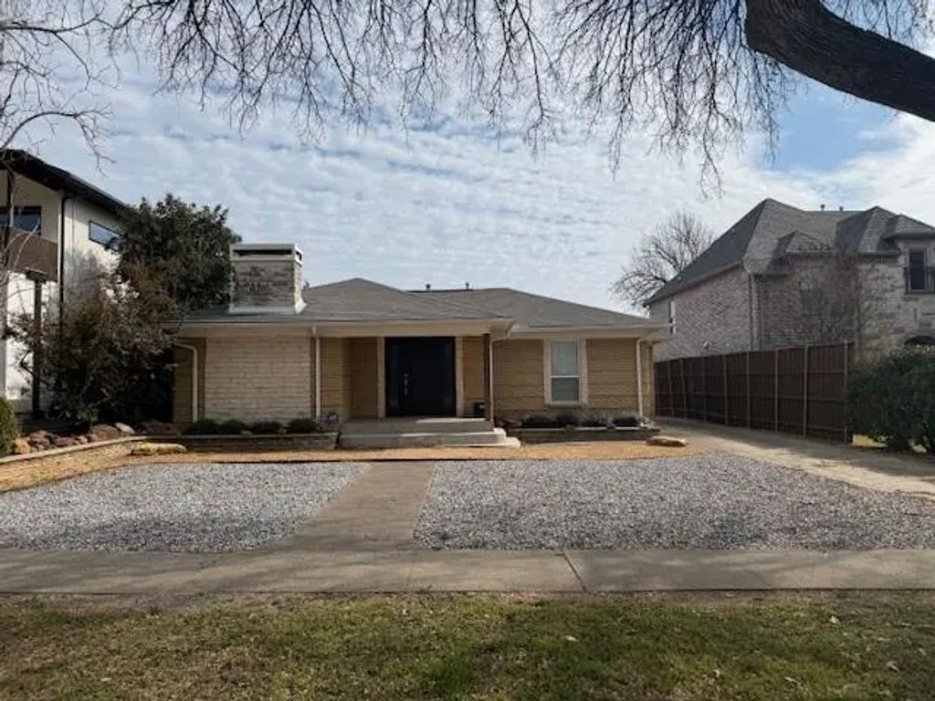 9942 Mixon Drive, Dallas