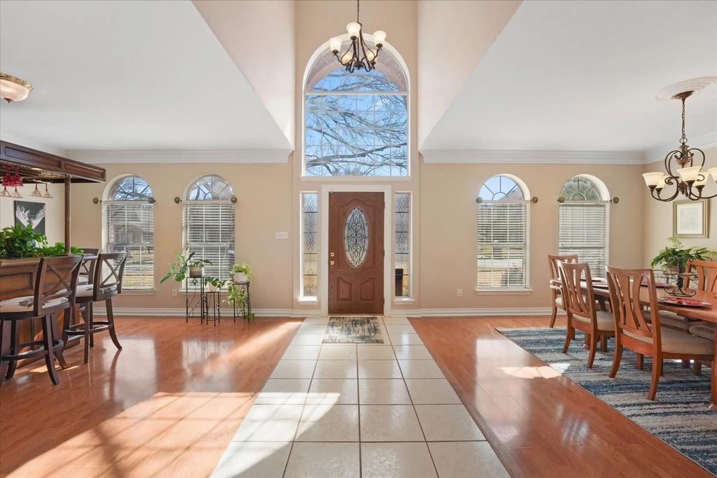633 Mossycup Oak Drive, Plano