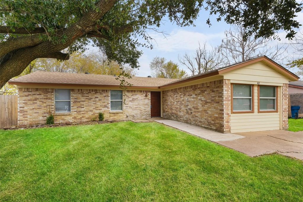 103 Lorie Street, Alvarado