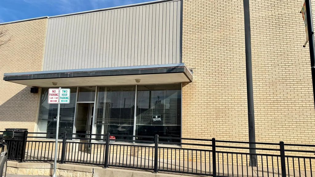 403 N Gray Street, Killeen