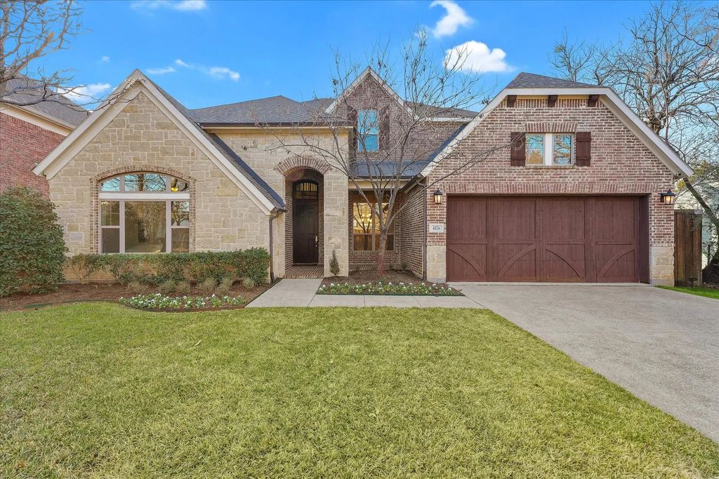 4026 N Cresthaven Road, Dallas