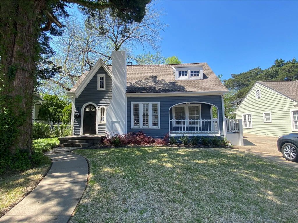 306 S Tennessee Street S, McKinney