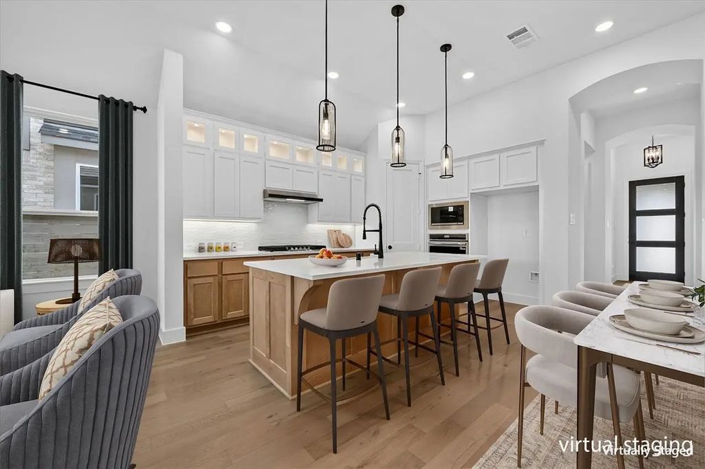 12024 Oak Branch Street, Justin