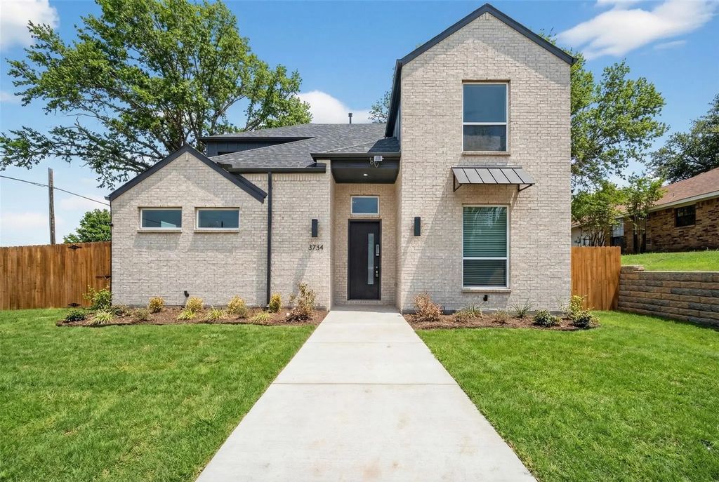 3734 Queenswood, Garland