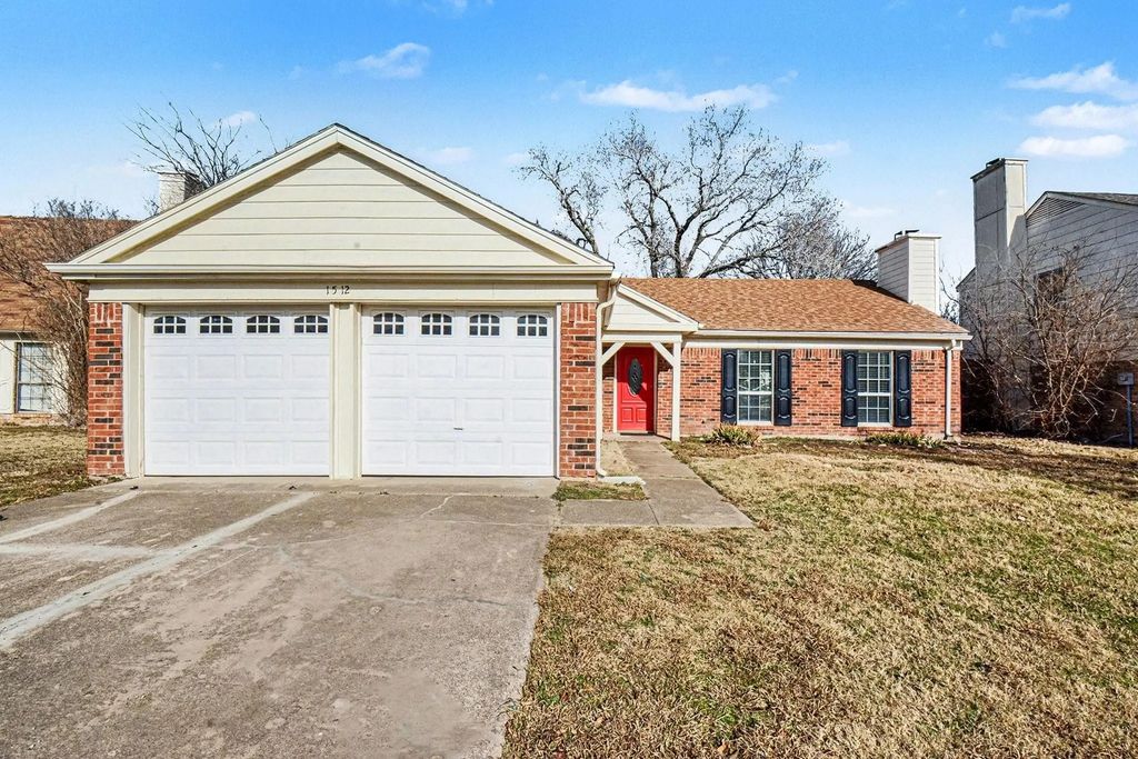1512 Homestead Street, Flower Mound