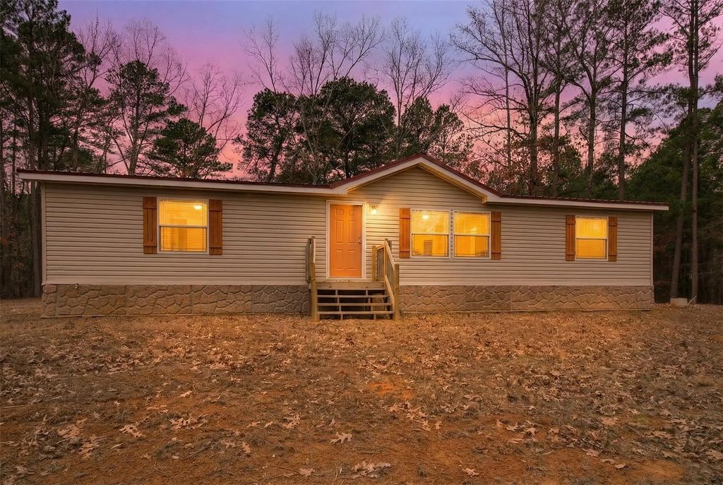 231 H White Road, Benton