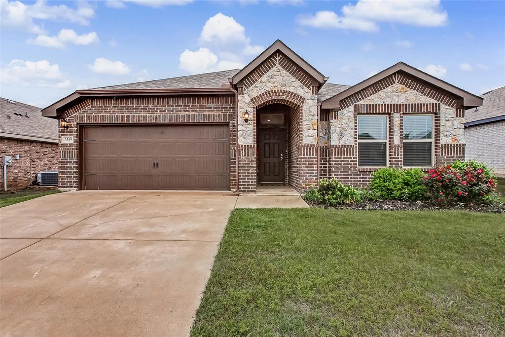 3309 Tobago Road, Fort Worth