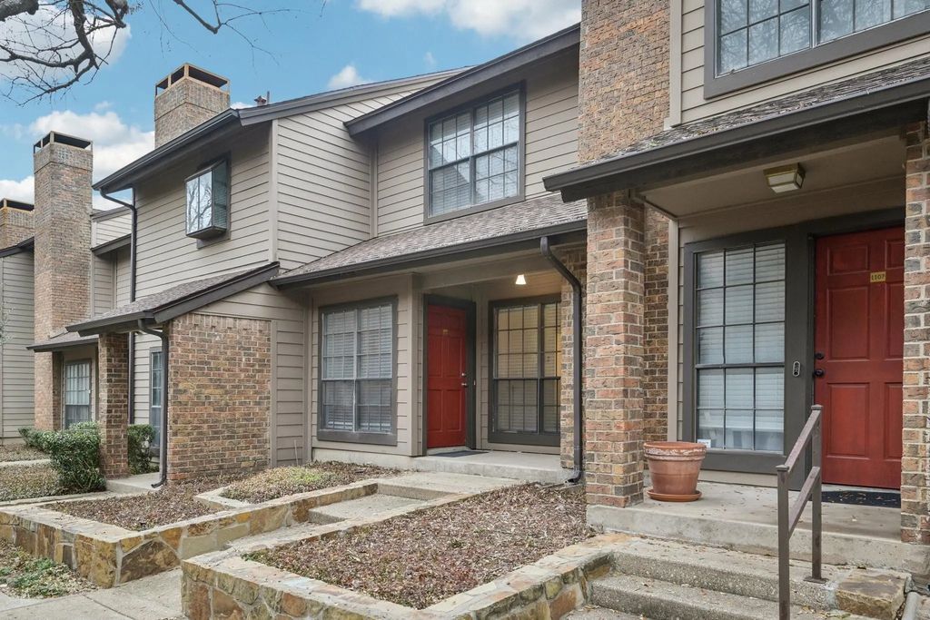 9910 Royal Lane 1106, Dallas