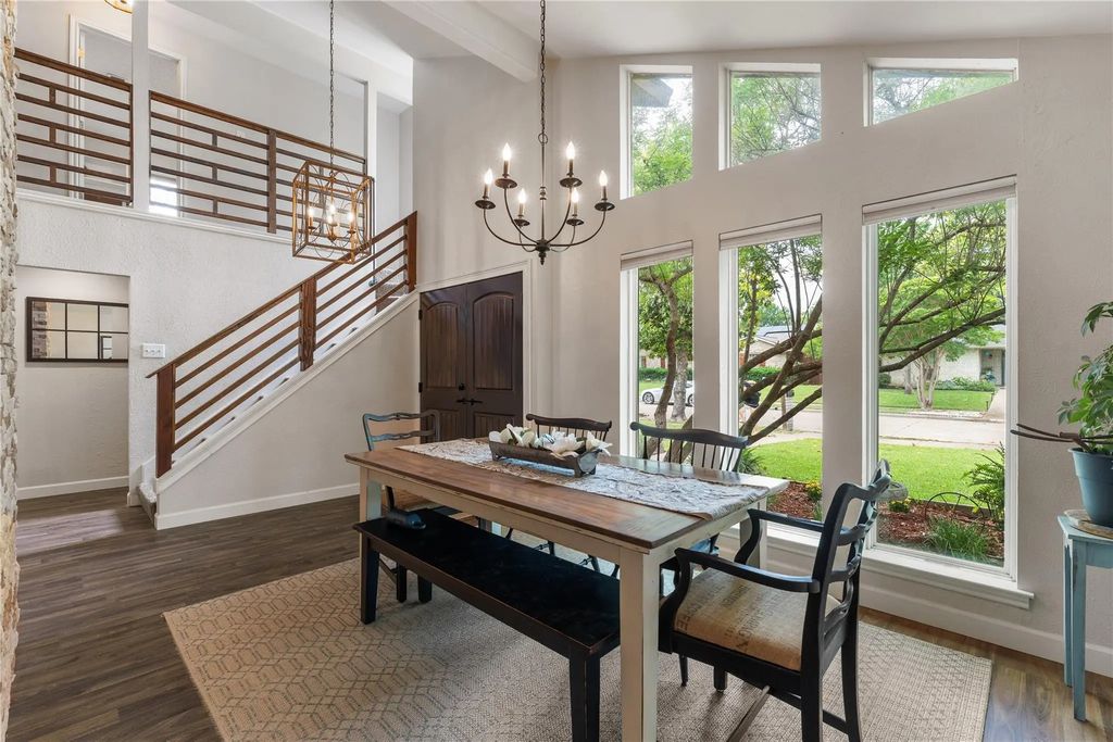 5010 Roundtable Lane, Garland