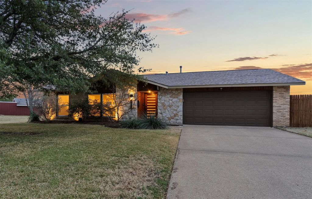 3736 Pageant Place, Dallas