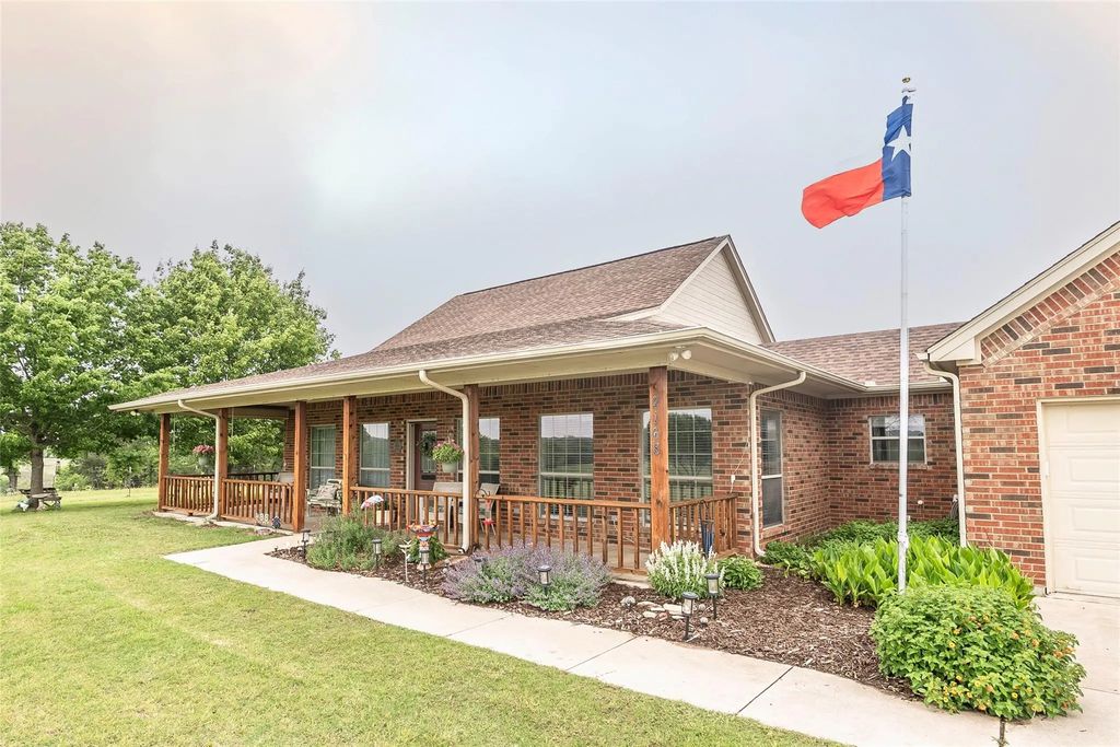 2168 Fruitland Road, Sunset