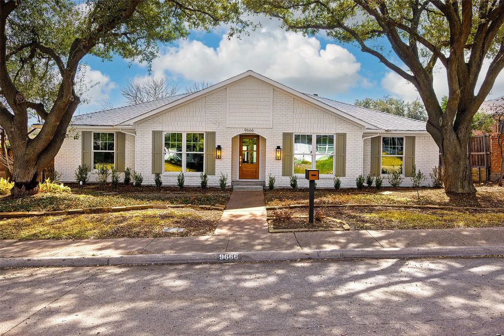 9666 Whitehurst Drive, Dallas
